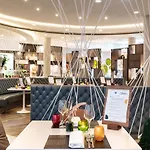 Hyatt Place Frankfurt Airport